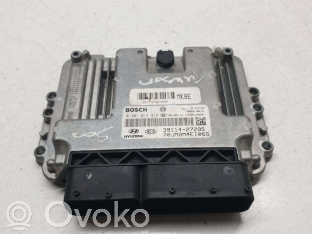 KIA Sportage Engine control unit/module 