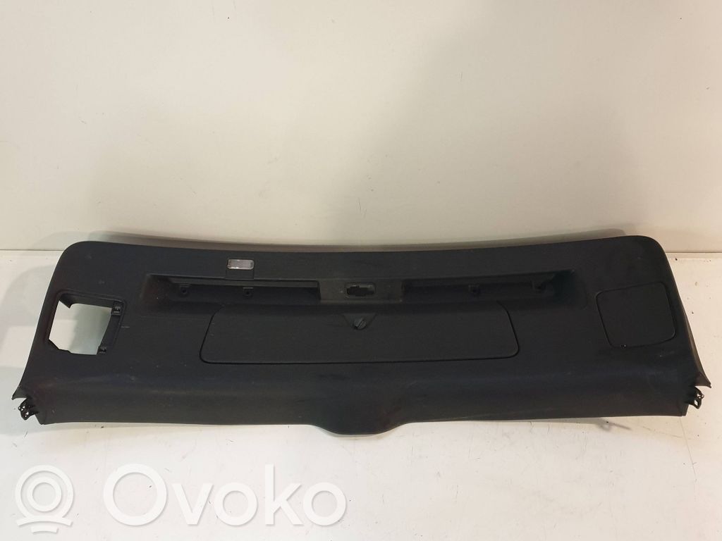 Audi Q7 4L Tailgate/boot lid cover trim 