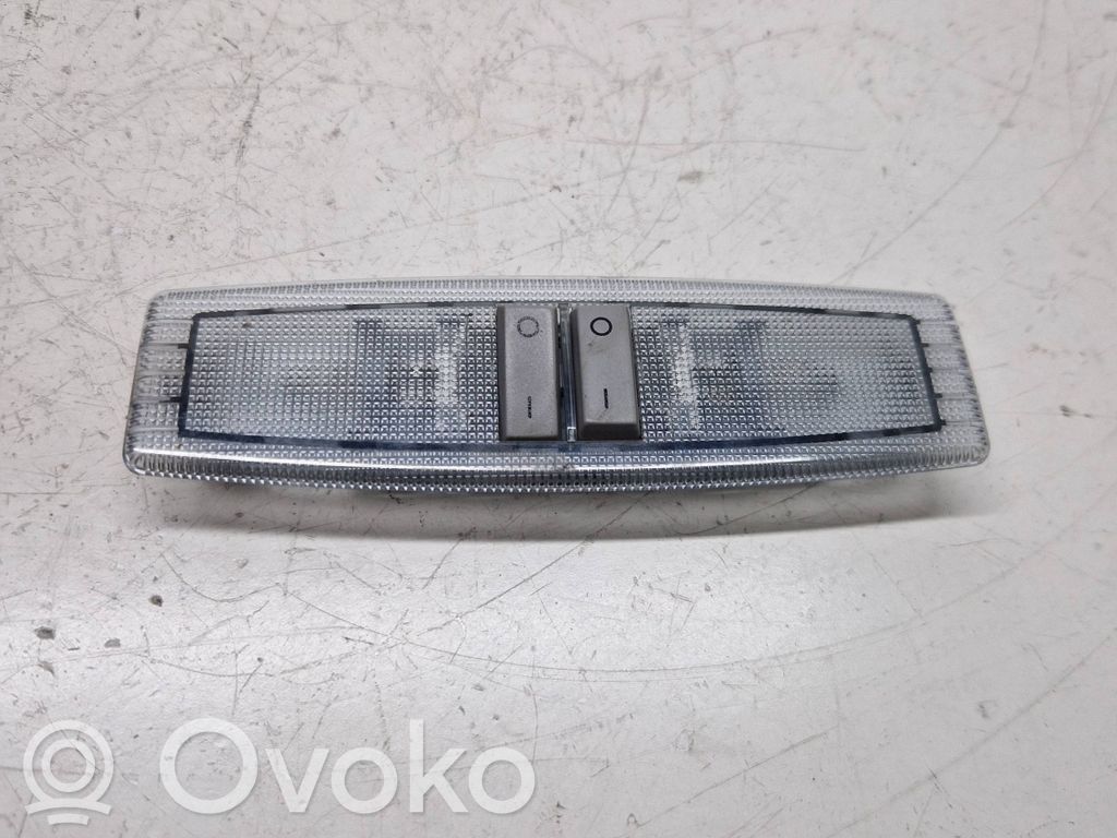 Opel Zafira B Galinių vietų apšvietimo žibintas 