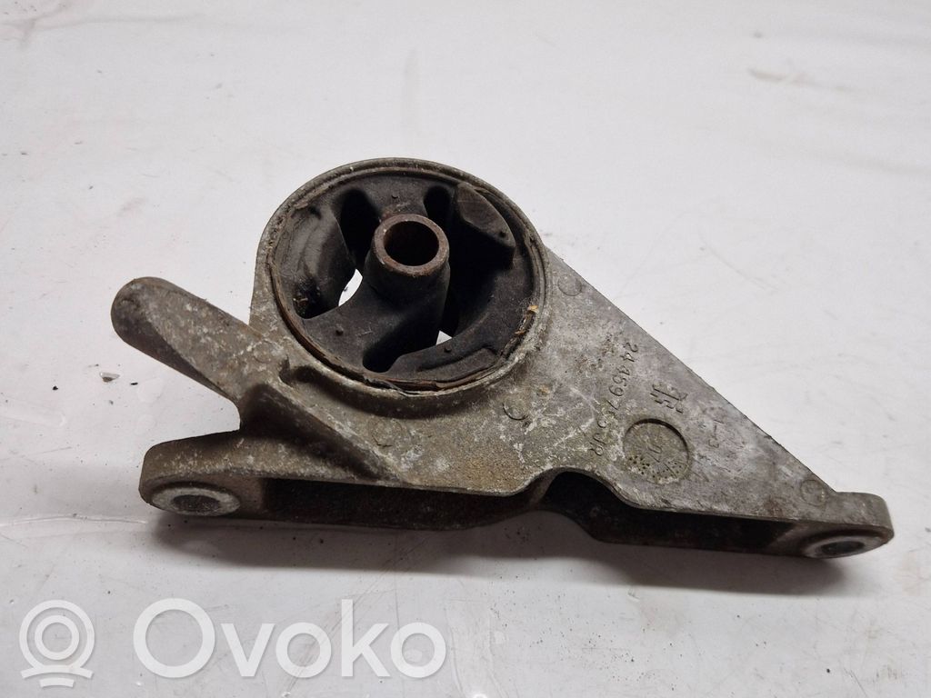 Opel Zafira B Engine mount bracket 