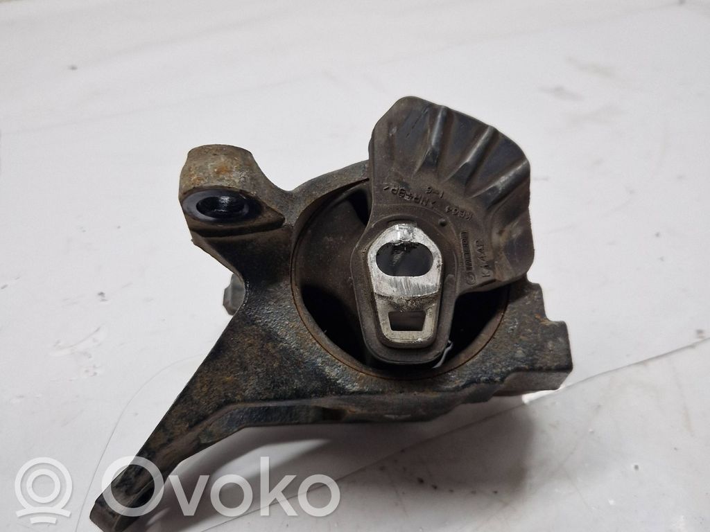Mazda CX-5 Engine mount bracket 