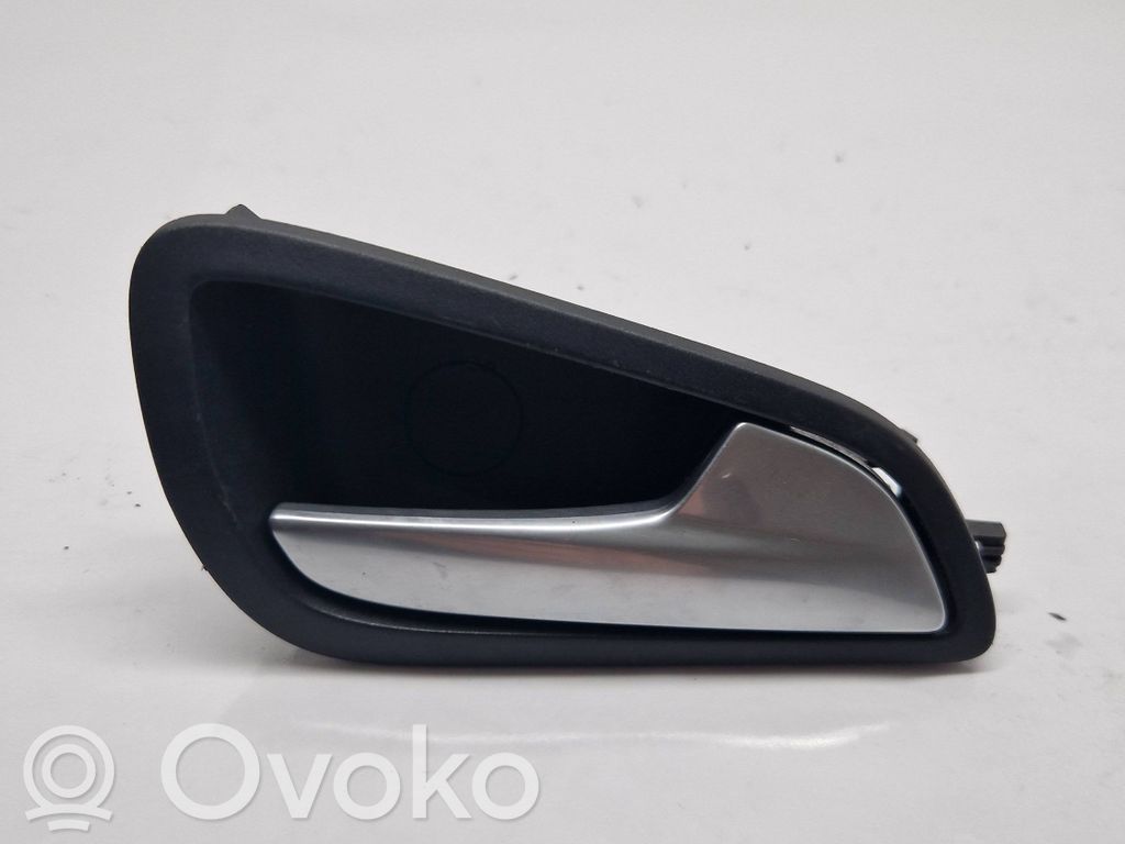 Ford Focus Rear door interior handle 