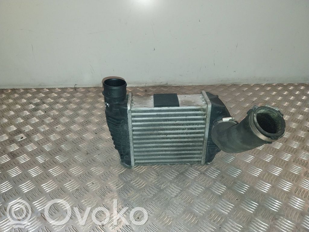 Audi A6 S6 C6 4F Interkūlerio radiatorius 