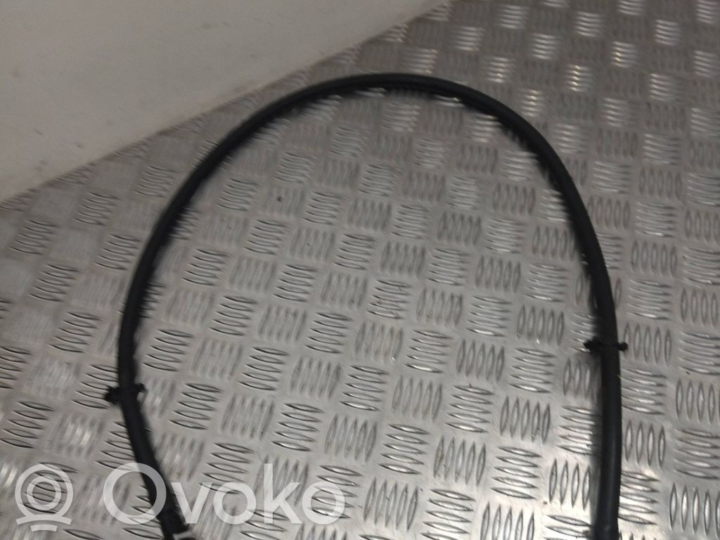 BMW X5 E70 Windshield washer fluid hose 