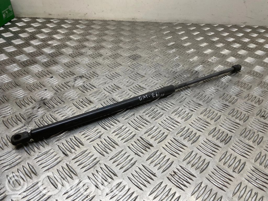 BMW 5 E60 E61 Tailgate/trunk strut/damper 