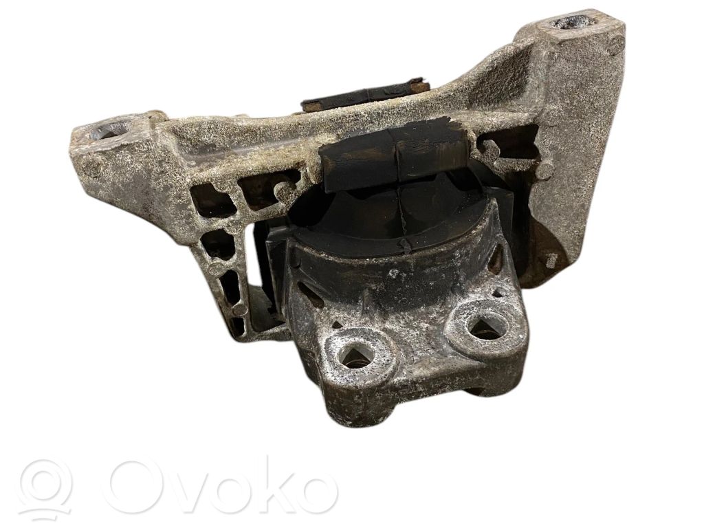 Engine mount bracket   8M516F012SB,0074010