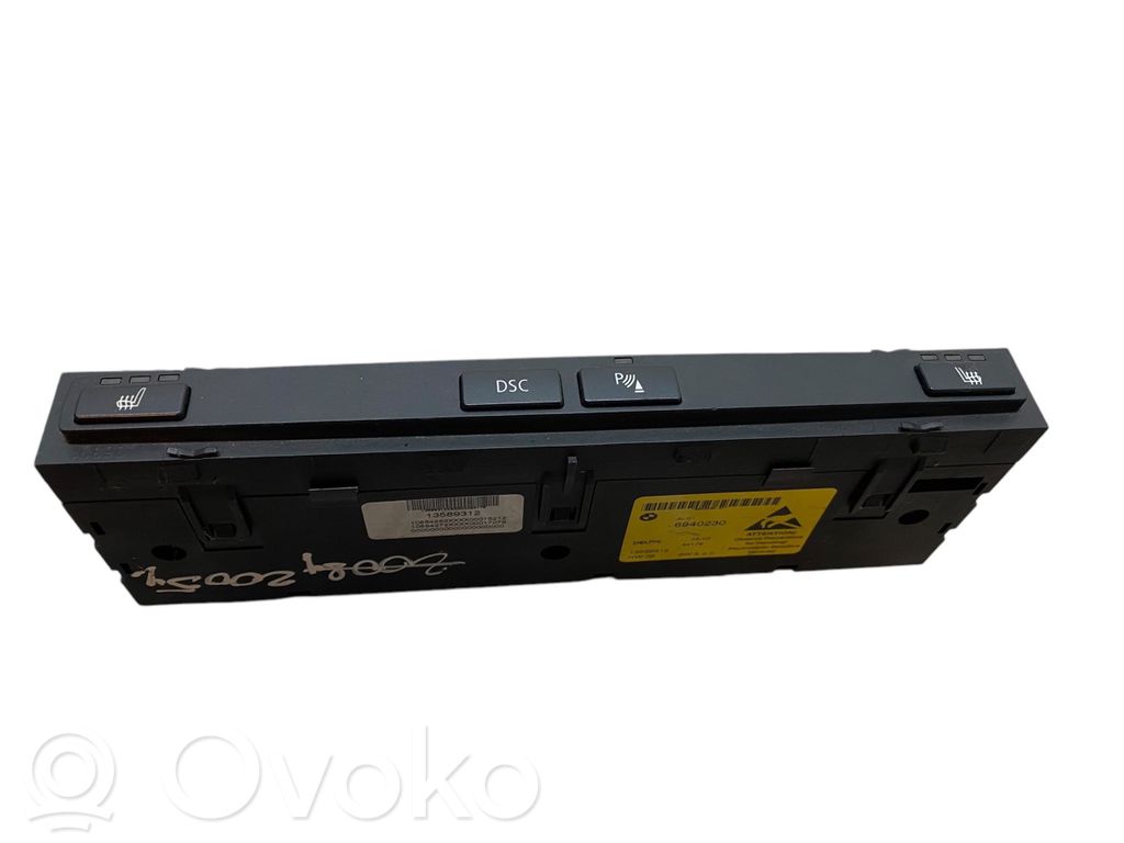 BMW 5 E60 E61 Seat heating switch 