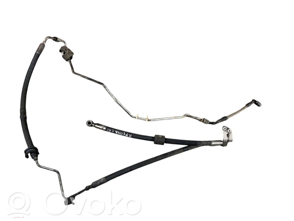 BMW 5 E60 E61 Ohjaustehostimen letkusto 