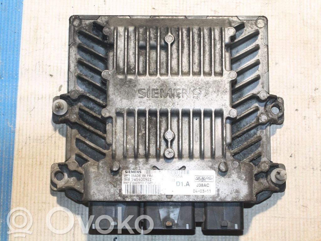 Volvo S40 Engine control unit/module 