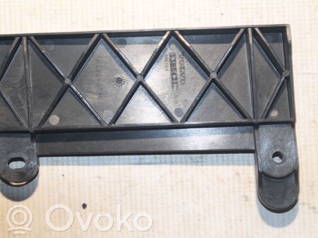 Volvo C70 Muu kynnyksen/pilarin verhoiluelementti 