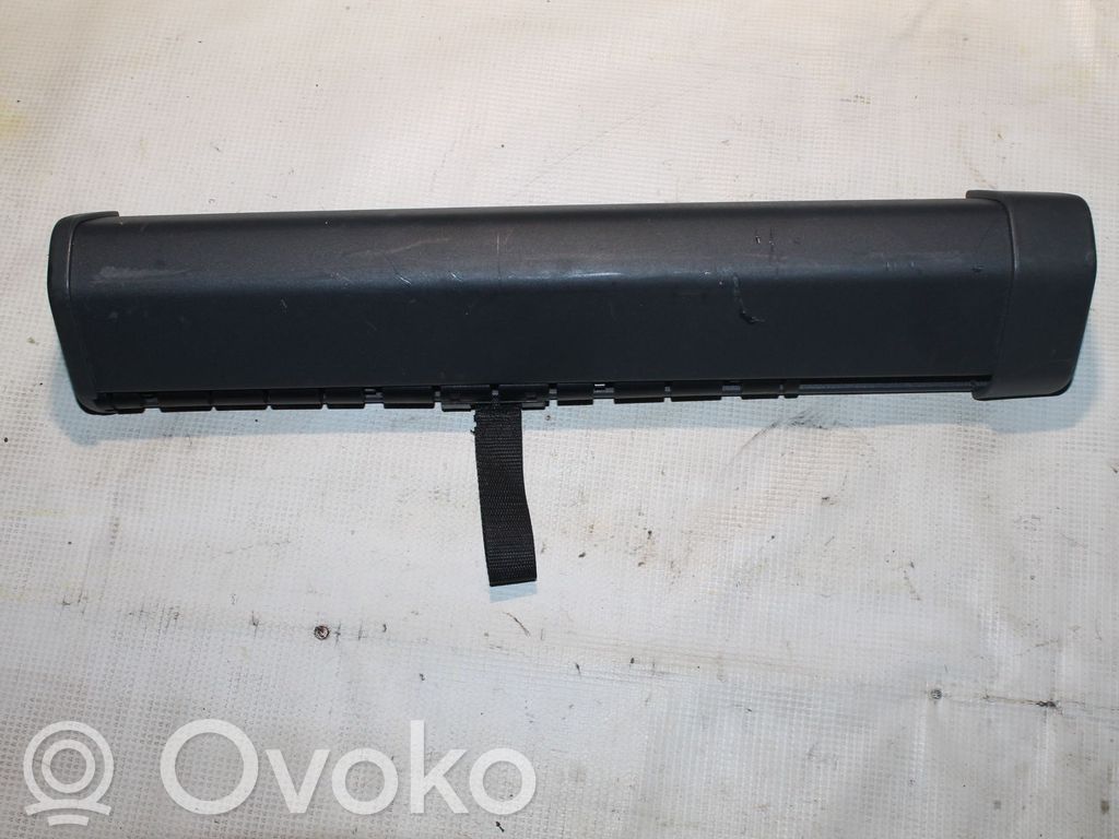 Volvo V60 Užuolaida (štorkė) 