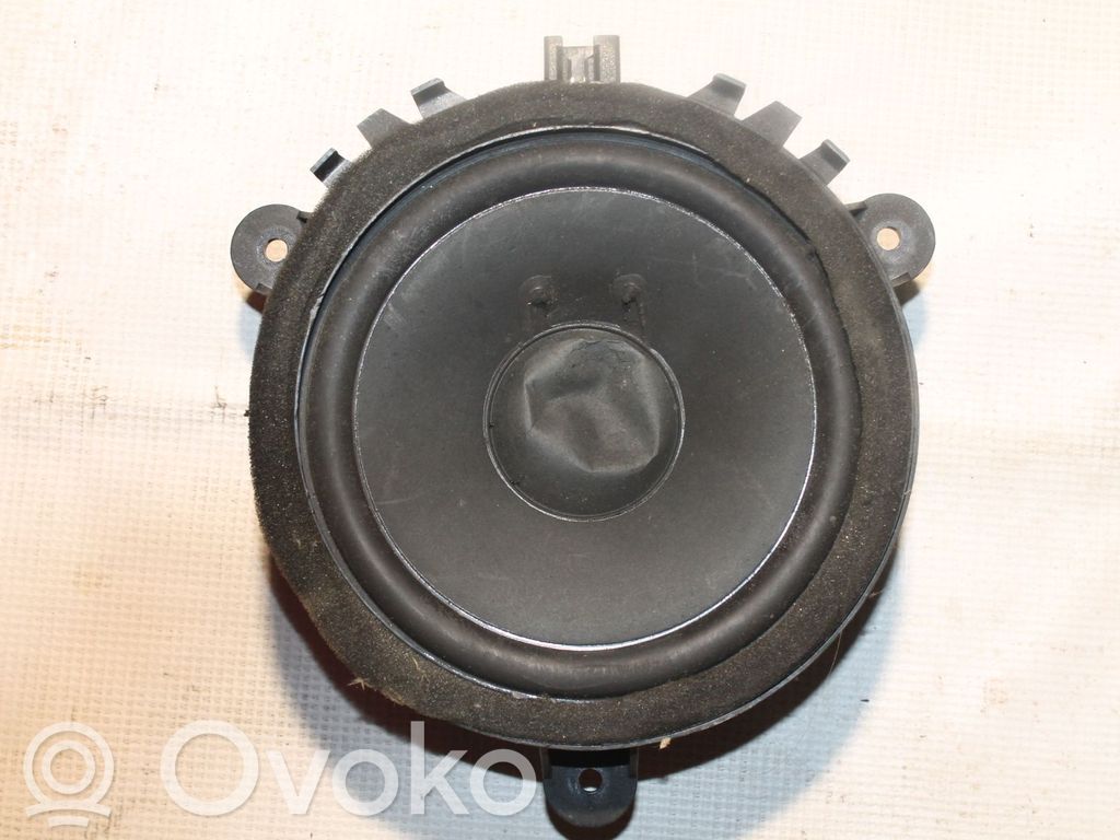 Volvo V40 Front door high frequency speaker 