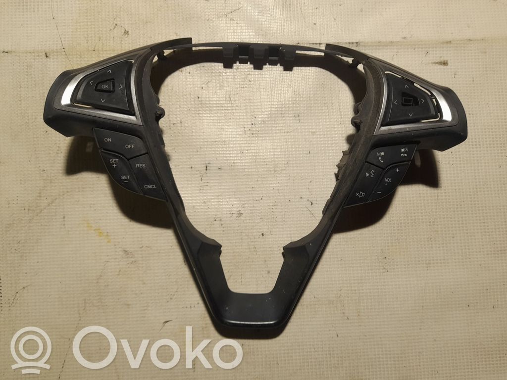 Ford Fusion Ohjauspyörä 