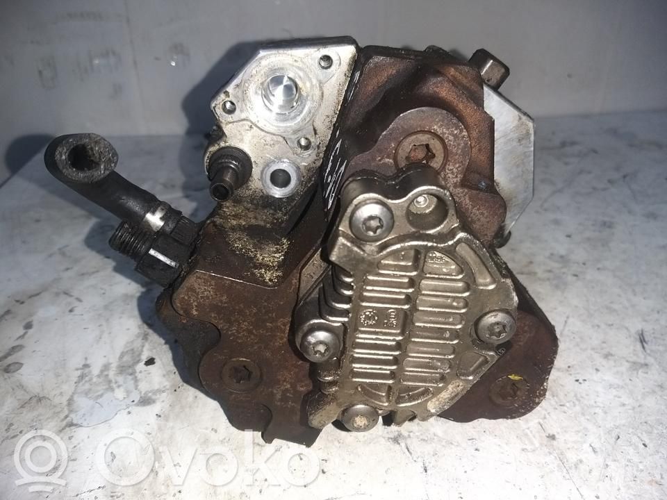 Volvo V70 Fuel injection high pressure pump 