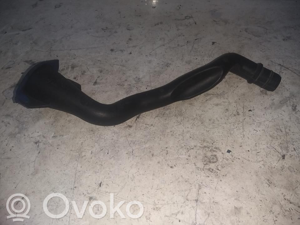 Volvo S60 Langų skysčio bakelio užpylimo vamzdelis 