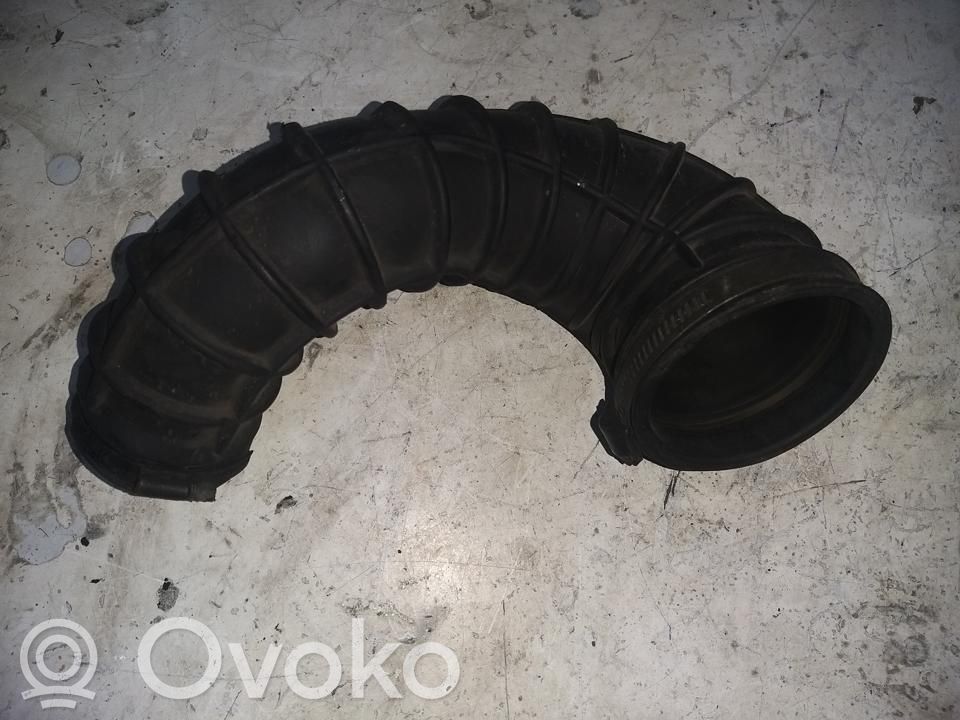 Volvo V70 Moottorin vesijäähdytyksen putki/letku 