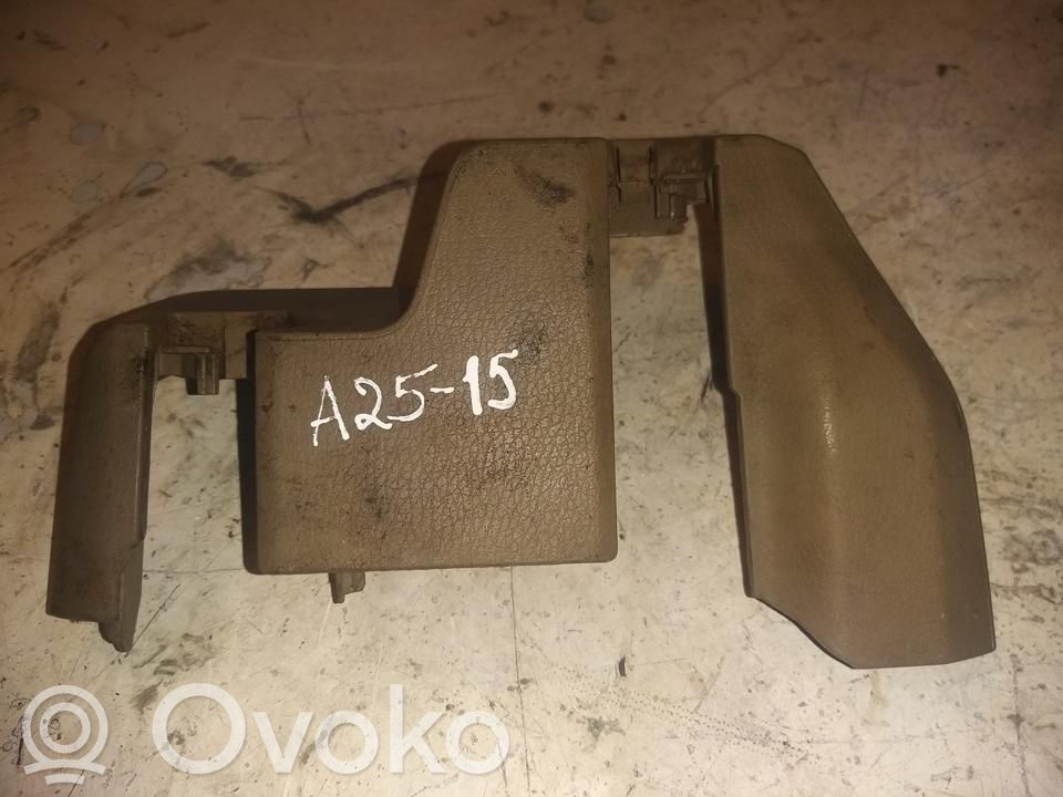 Volvo XC90 Kita salono detalė 