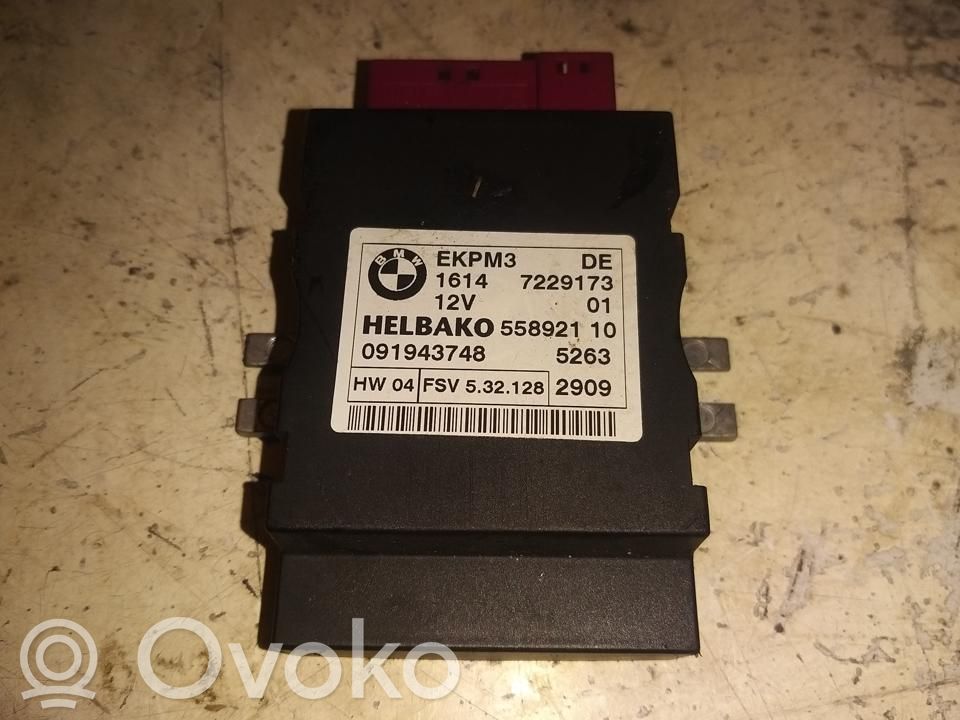 BMW 3 E92 E93 Degalų (kuro) siurblio valdymo blokas 