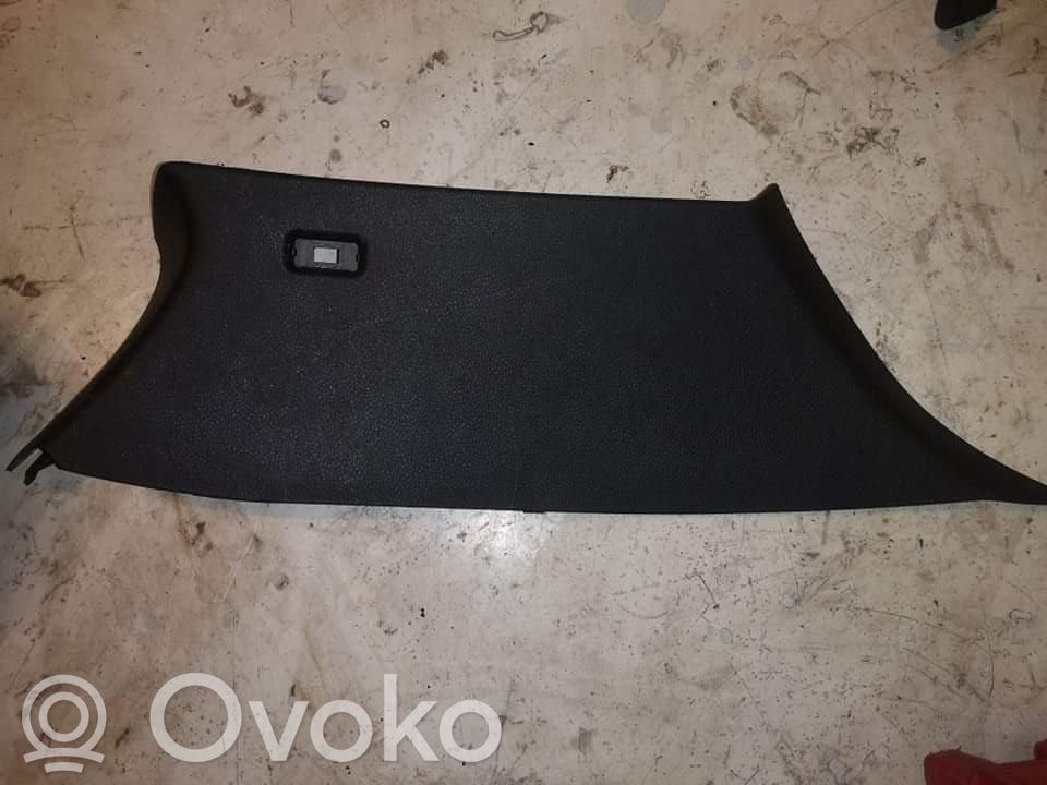 BMW 1 E81 E87 Galinio kėbulo slenksčio apdaila 