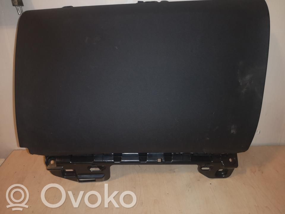 Volvo XC90 Schowek deski rozdzielczej / Komplet 