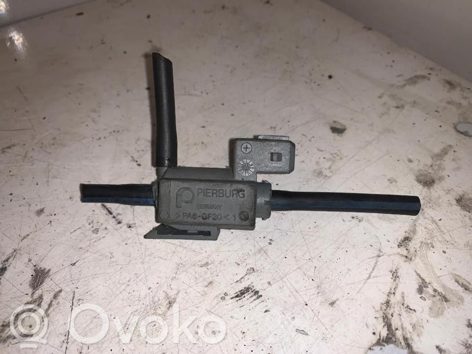 BMW 7 E65 E66 Solenoīda vārsts 