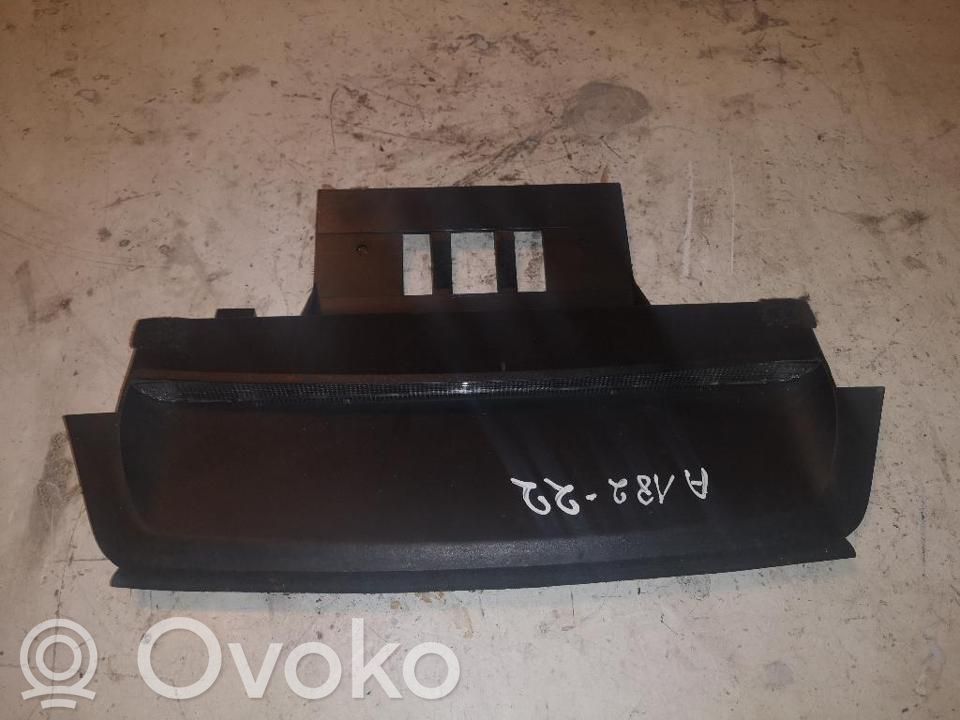Volvo S80 Third/center stoplight 