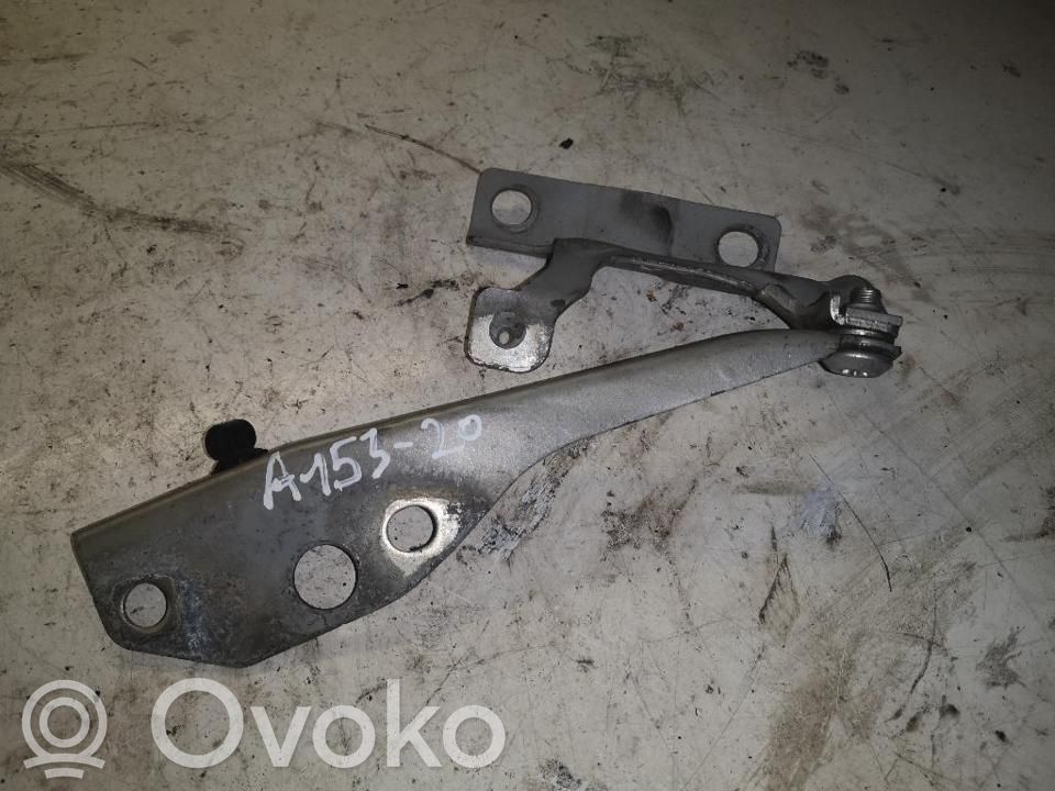 Tailgate/trunk/boot hinge   A15320