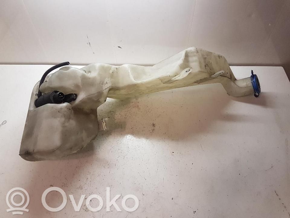 Audi A8 S8 D2 4D Langų skysčio bakelis 