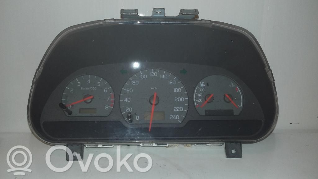 Volvo V40 Спидометр (приборный щиток) 