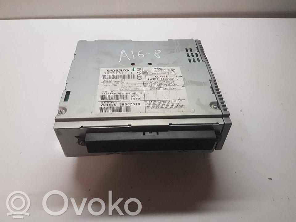 Volvo V50 Radio/CD/DVD/GPS head unit 