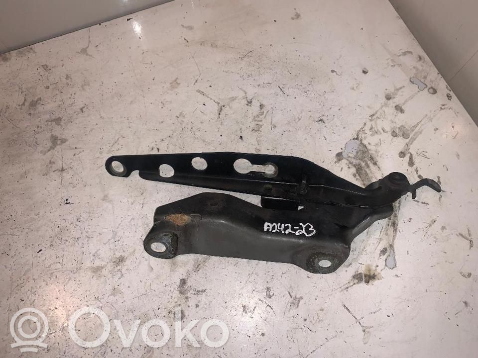 Volvo XC90 Tailgate/trunk/boot hinge 