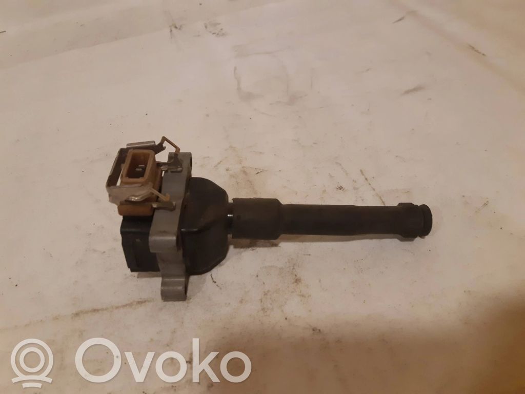 High voltage ignition coil   1703360,12131317232,12131317585,12131402440,12131404102,12131703359,12131720166,12131726176,12131726177,12131727108,12131729842,12131730502,12131730765,12131730766,12131731134,12131731884,12131748394,12131748395,12131777666,12137599218,12137703359,1726176,1726177,1726178,1726178B,1730765,1731134B,1731178B,1748394