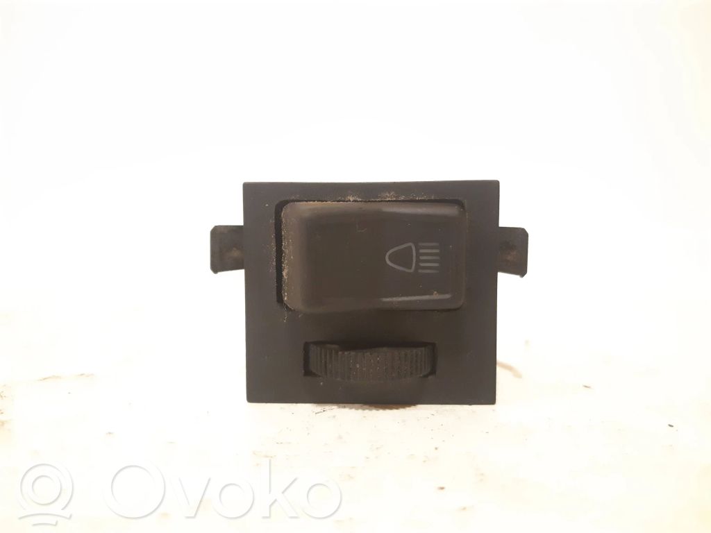 Volkswagen Golf II Interruptor de luz 
