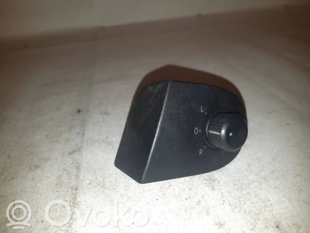 Ford Galaxy Wing mirror switch 