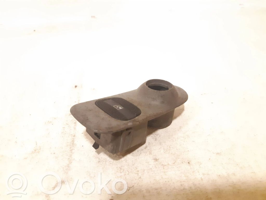 Seat Alhambra (Mk1) Electric window control switch 