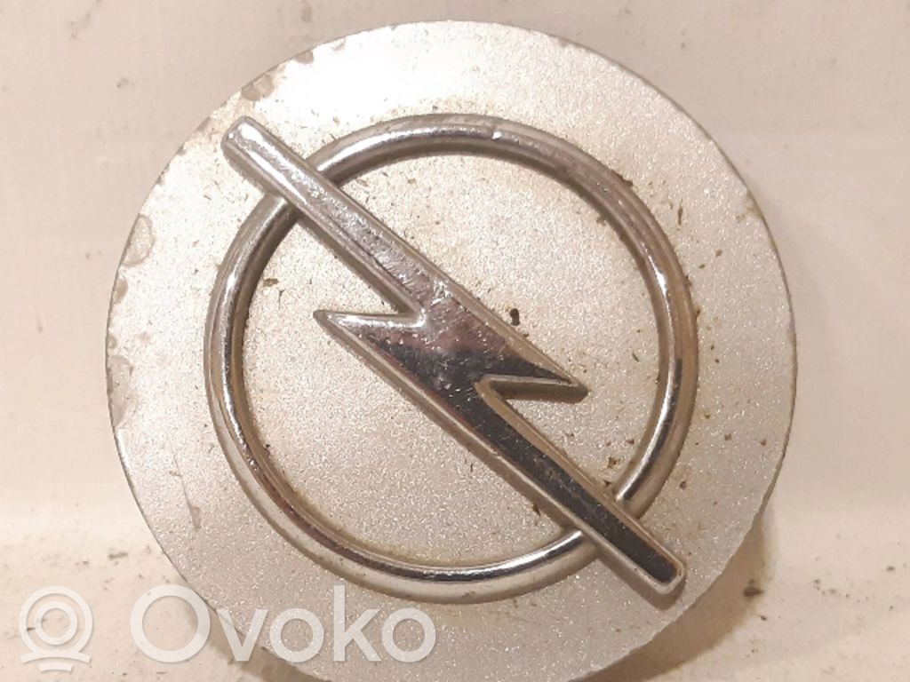 Opel Corsa C Dekielki / Kapsle oryginalne 