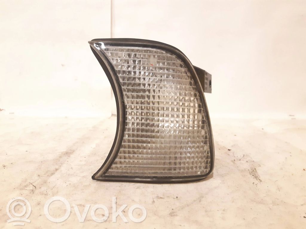 BMW 5 E34 Front indicator light 