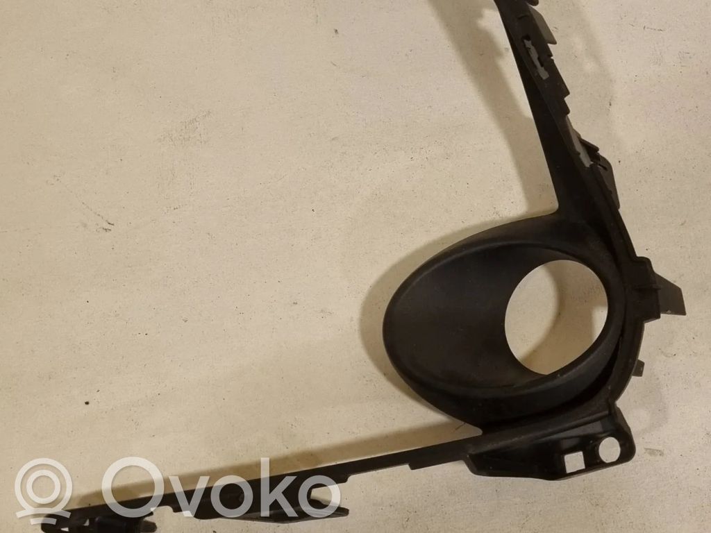 Toyota Corolla E210 E21 Etusumuvalon ritilä 