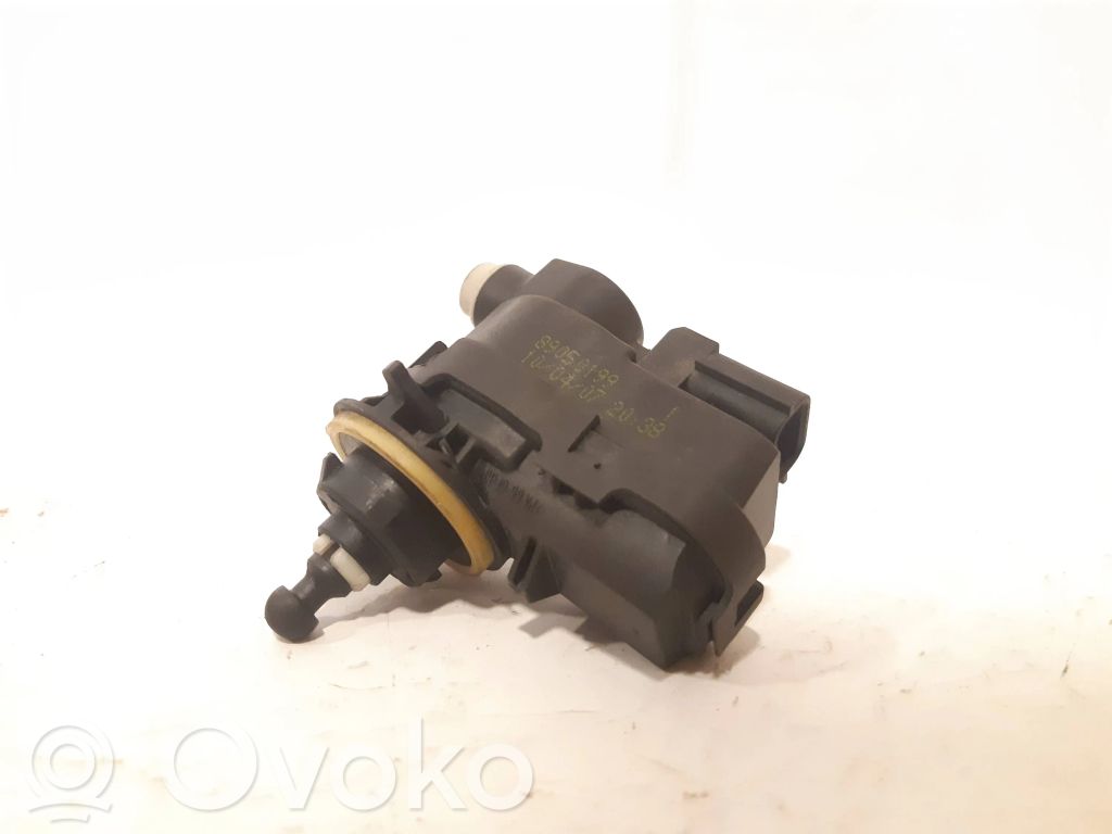 Toyota Auris 150 Silniczek regulacji świateł 