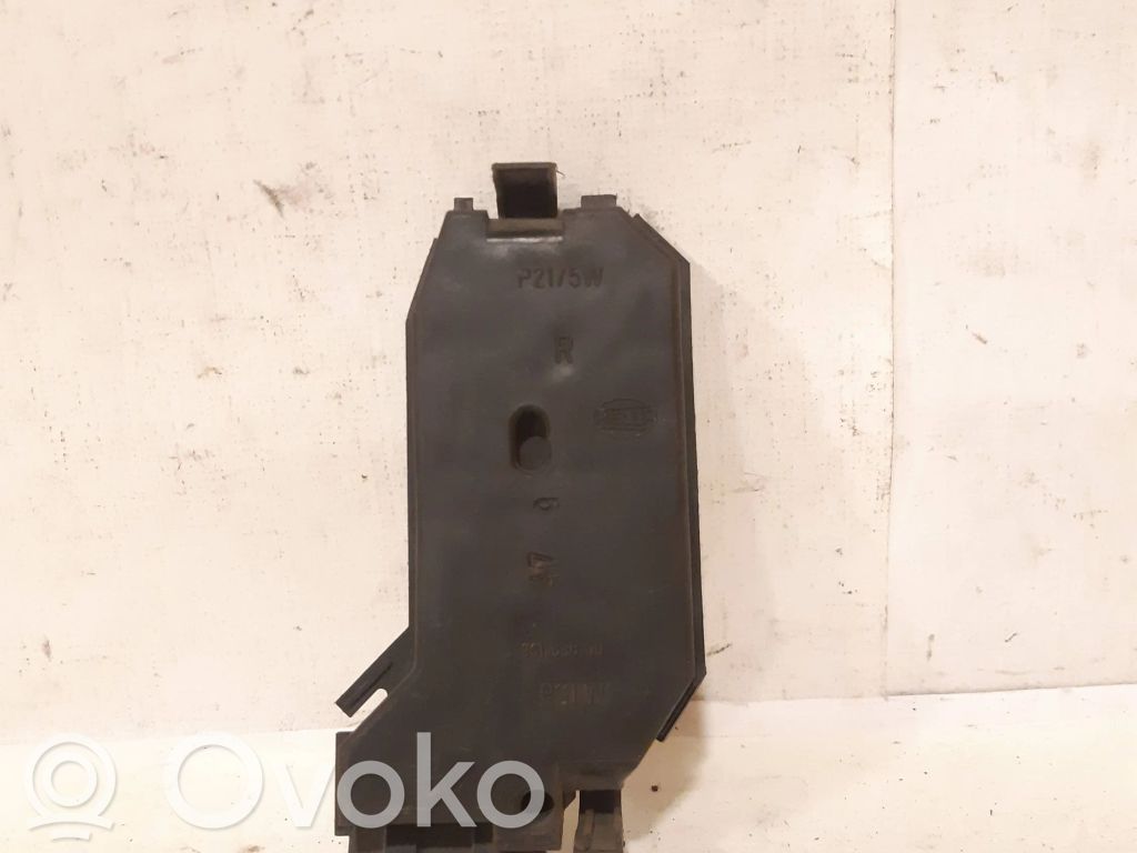 Seat Toledo I (1L) Tail light bulb cover holder 