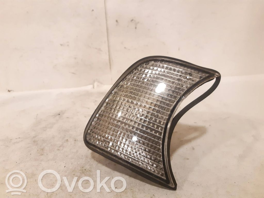 BMW 5 E34 Front indicator light 