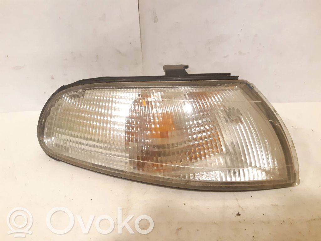 Mazda 626 Front indicator light 