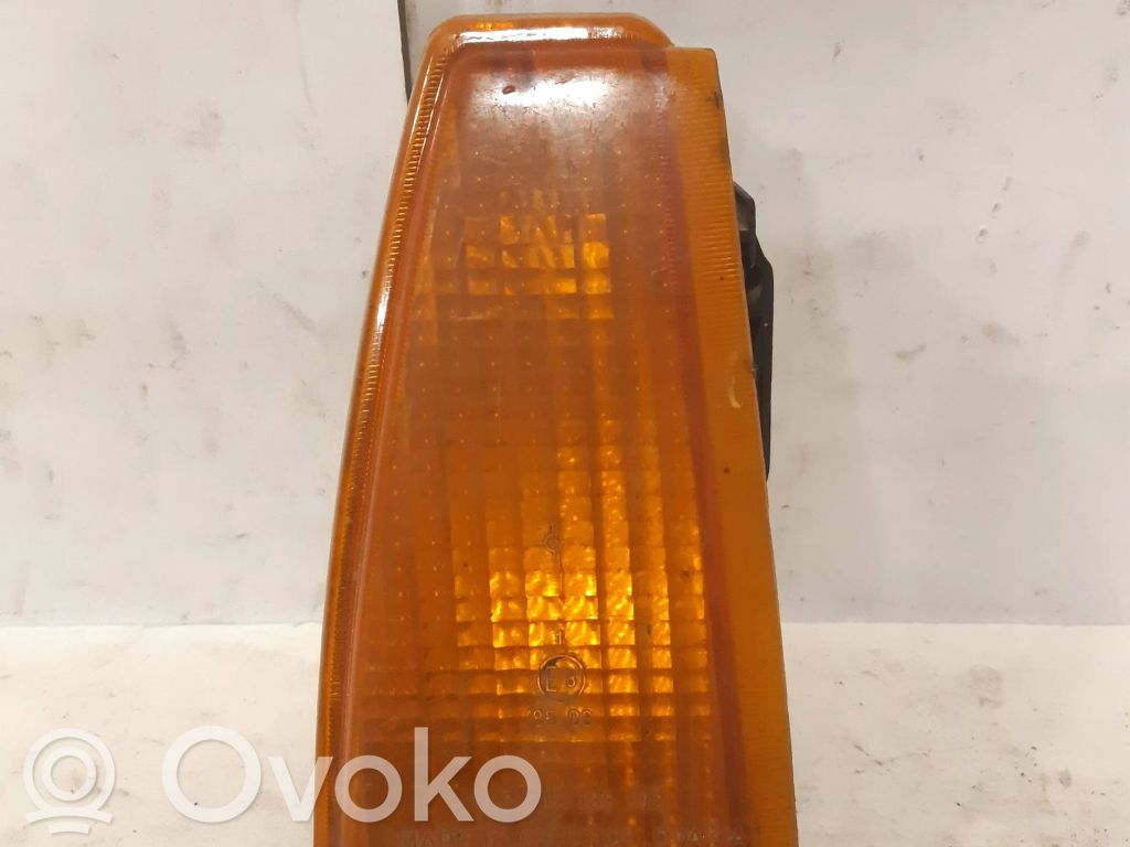 Front indicator light   443312185102