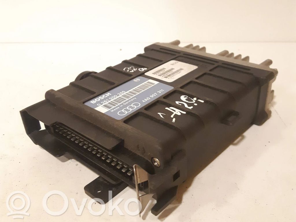 Audi 100 S4 C4 Engine control unit/module 
