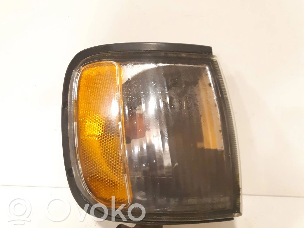 Front indicator light