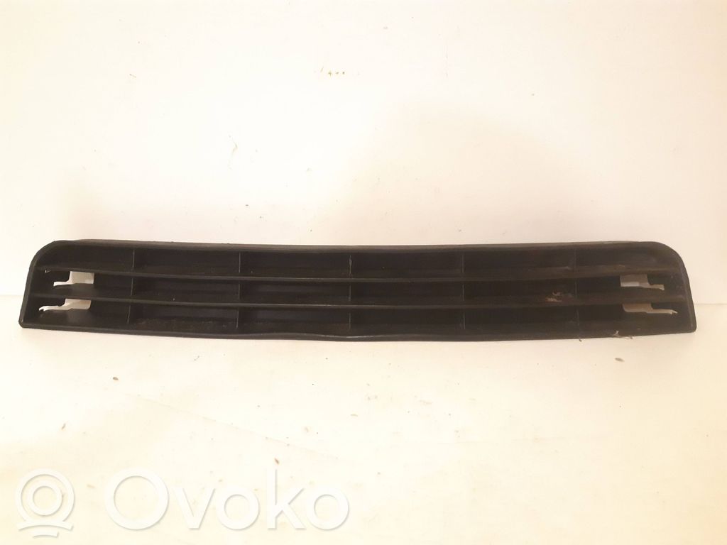 Audi A6 S6 C4 4A Front bumper lower grill 