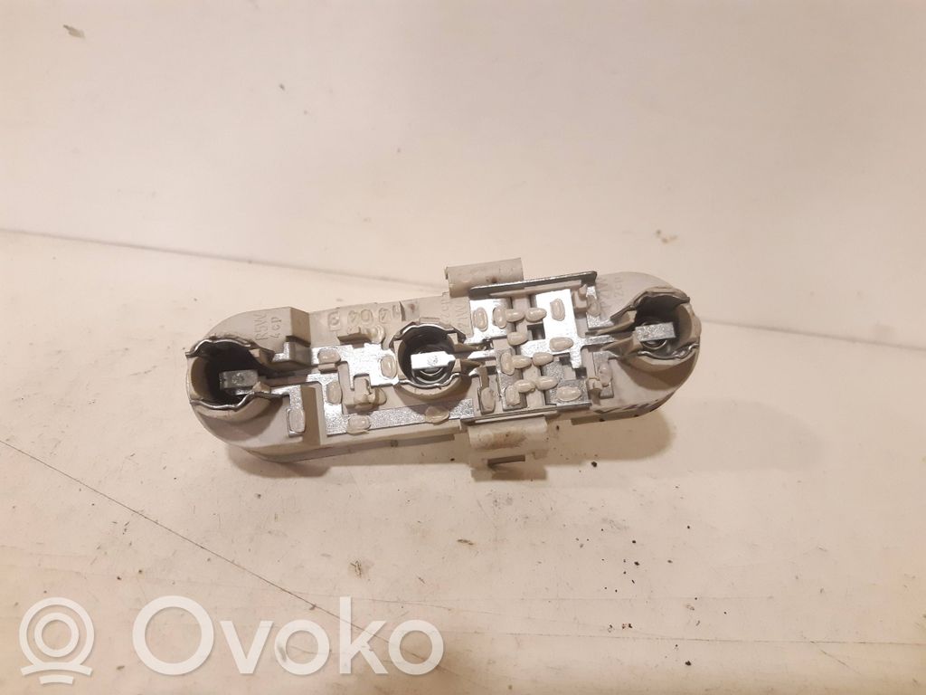 Volvo S40, V40 Galinio žibinto dangtelis (lizdas) 