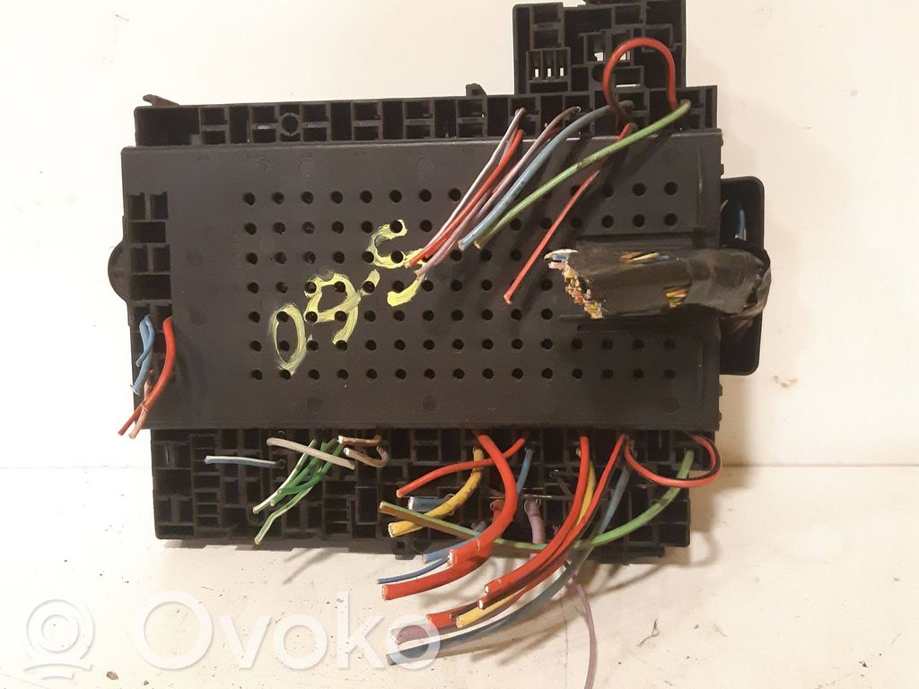 Volvo S60 Fuse module 