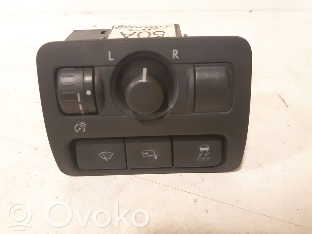 Subaru Legacy Wing mirror switch 