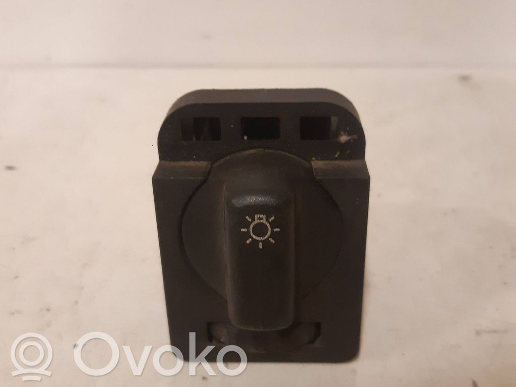 Opel Omega A Light switch 